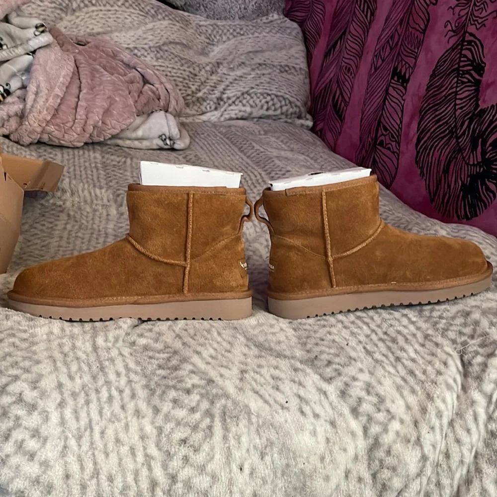 boots - Picture 10 of 15